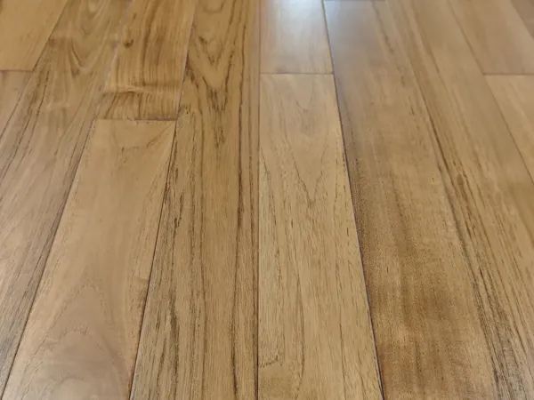 Массивная доска из тика 15×90